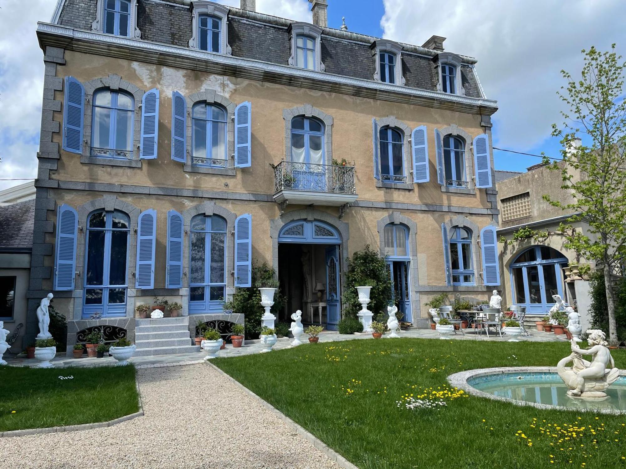 Maison D'Hercule Mayenne Exteriör bild